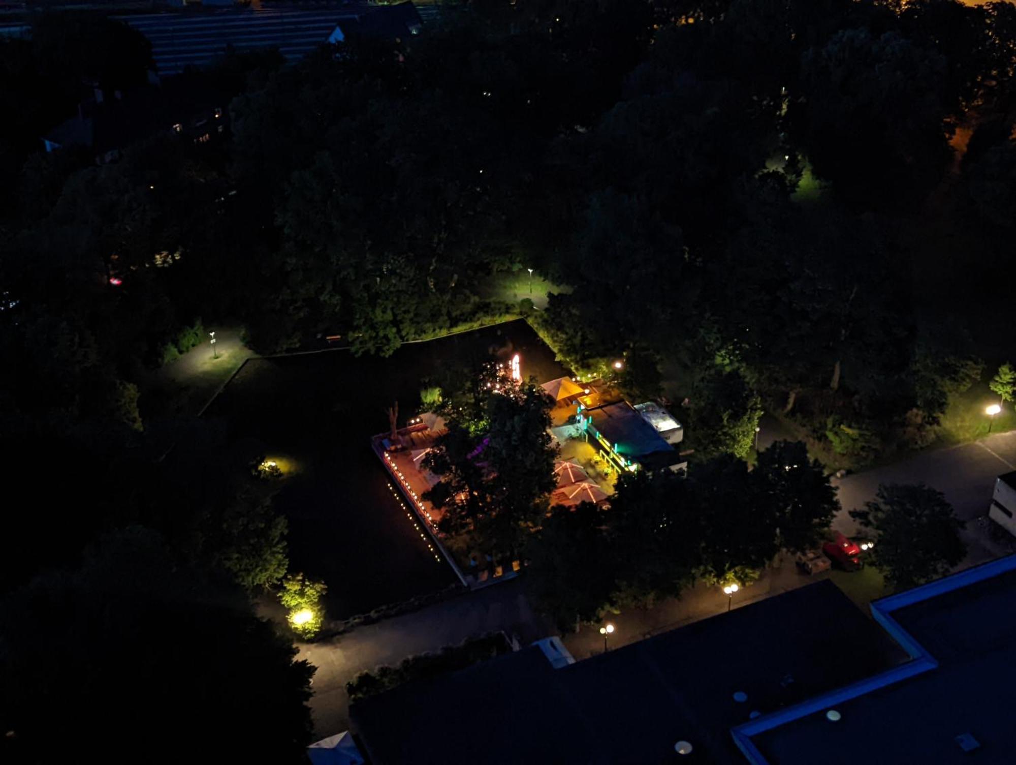 Royal - Sky - Suite Augsburg Ngoại thất bức ảnh