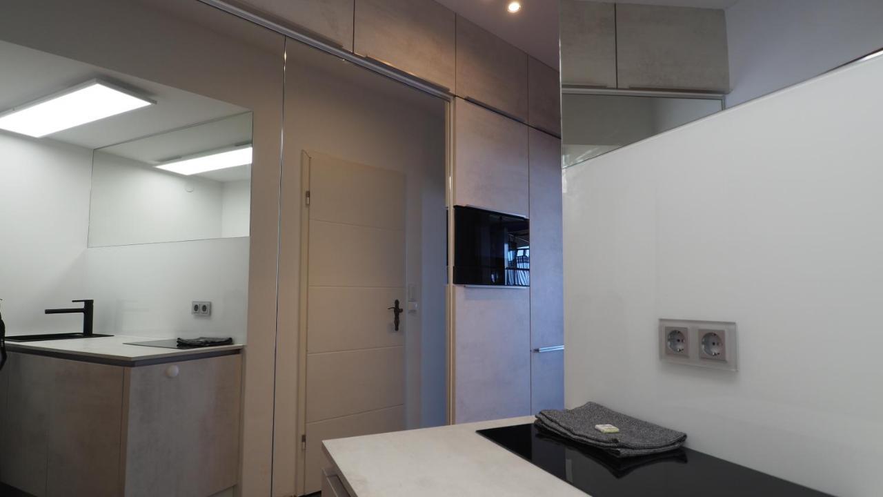 Royal - Sky - Suite Augsburg Ngoại thất bức ảnh