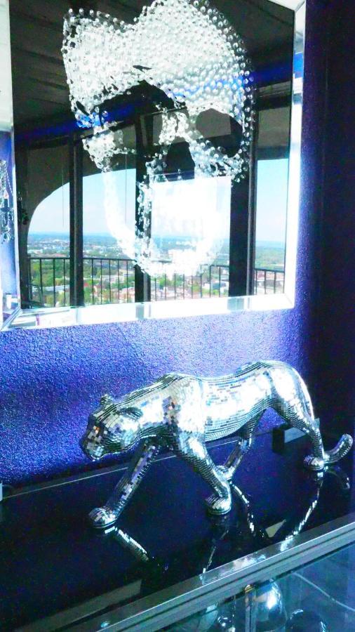 Royal - Sky - Suite Augsburg Ngoại thất bức ảnh